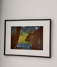 Load image into Gallery viewer, Abyssal-peinture abstraite fond noir,sur toile avec cadre 30x40cm
